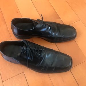Calvin Klein Oxford dress shoes